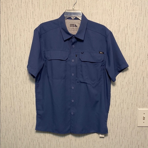 Men's Eddie Bauer Relaxed Fit Short Sleeve Woven Tech Small Mens Shirt NWT - Picture 1 of 16